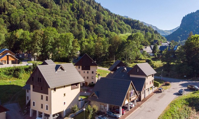 Saint-Colomban-des-Villards Condo | Appartment Confortable 500m des Remontées