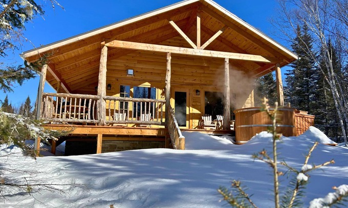 La Malbaie Ski Chalet | Apache - Chalet Tout Confort Avec Jacuzzi