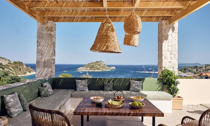 Korithi Villa | Apaggio Luxury Villa - Private Pool & Stunning Sea Views, by ZanteWize