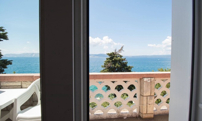 Novi Vinodolski Apartment | Apartments Josip by the sea (67361-A2) - Novi Vinodolski (Crikvenica)