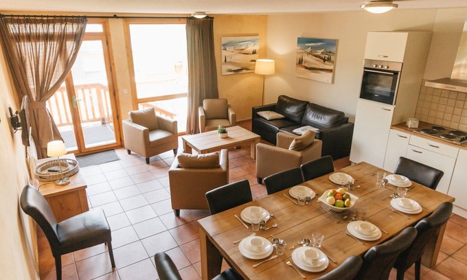 Saint-Francois-Longchamp House | Apartment suitable for 8 persons. In center of Saint François Longchamp with ski in & out.