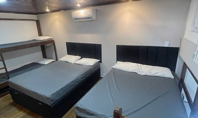 Pero Apartment | Apartamento Flat Pé na Areia, na Praia do Peró, Cabo Frio.10 Segundos da Praia