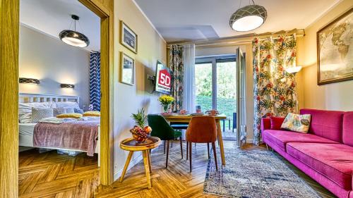 Swieradow-Zdroj Apartment | Apartament Podróżniczy z prywatną Sauną blisko Elementsa - 5D Apartments