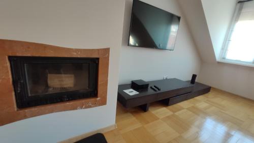Kielce Apartment | Apartament Prosta Kielce KLIMATYZACJA Netflix