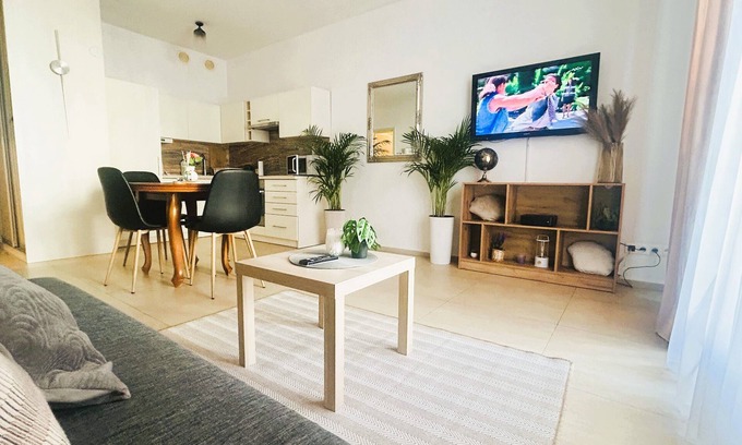 Opole Apartment | Apartament Słoneczny 10 (VAT invoice)