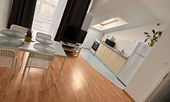 Opole Apartment | Apartament Słoneczny 7 (VAT invoice) with parking