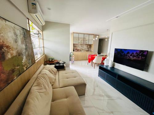 Jurunas Apartment | Apartamento COP30 decorado 120m 3suites secretária 2vg prox turistico