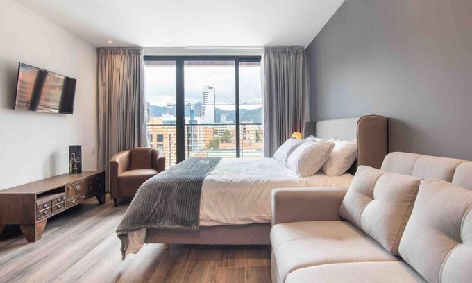 Chico Norte III Apartment | Apartamento en Chapinero