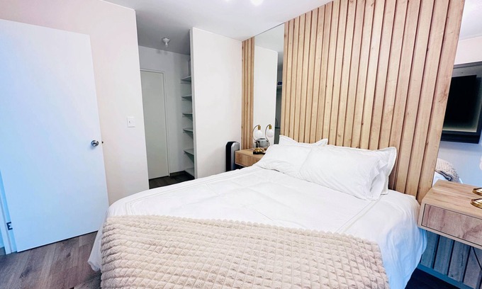 Santiago de Surco Apartment | Apartamento frente a embajada de USA y CC El polo