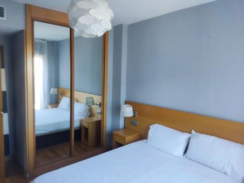 Rejas Apartment | Apartamento luminoso, tranquilo y bien equipado en Madrid