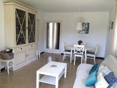 Lloret de Mar Apartment | Apartamento soleado a 300 mts de la playa