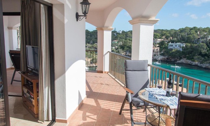 Cala Figuera Apartment | Apartamentos Vista al Puerto