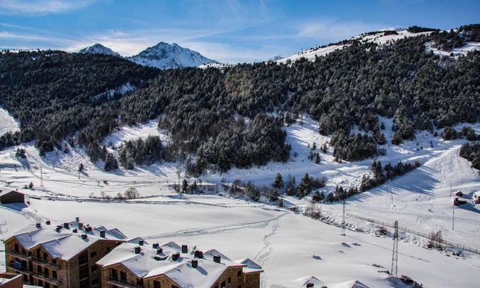 Bordes d'Envalira Apartment | APARTAMENTS COLELLS