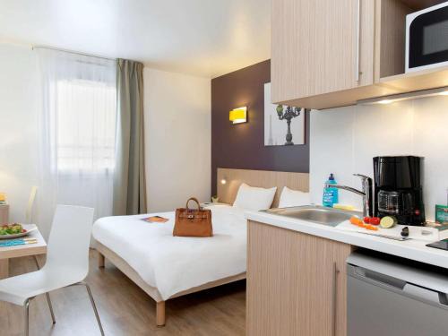 Clichy Apartment | Aparthotel Adagio Access Paris Clichy