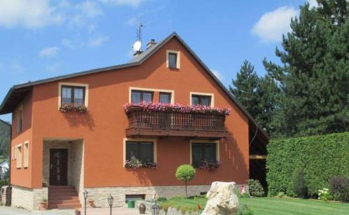 Velke Losiny Apartment | Apartmány Okoun
