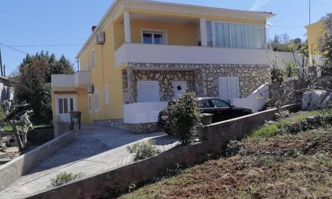 Kali Apartment | Apartman S&E