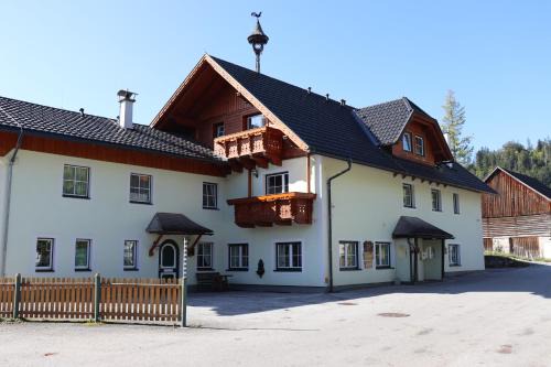 Bad Mitterndorf Apartment | Apartman Tauplitz skiing, hiking, bike, cross country - Haus Sandlweber
