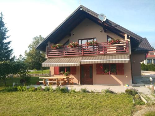 Slunj Apartment | Apartmani Ivka & Tonka