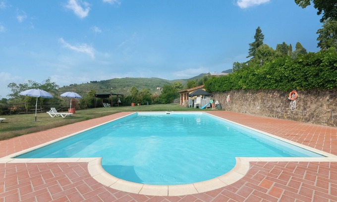 Castelfranco Piandisco Other | Apartment 'La Chiocciola' with Shared Pool, Shared Terrace and Wi-Fi