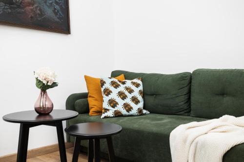 Warszawskie Apartment | Apartment à côté the train station - by Upstairs