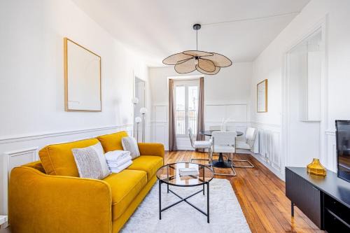 Plaisance Apartment | Apartment 1 Bedroom # Paris 14 # Alesia