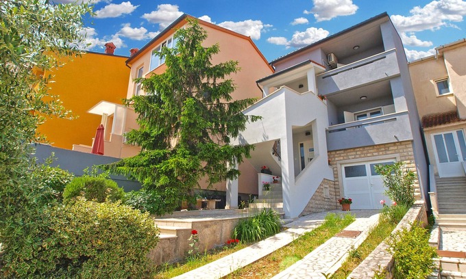 Vintijan Apartment | Apartment 1366/15971 (Istria - Pula), 1500m from the beach