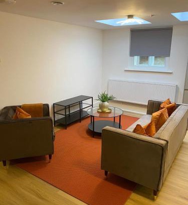 York House | Apartment 2 2 bedrooms, sleeps x 6