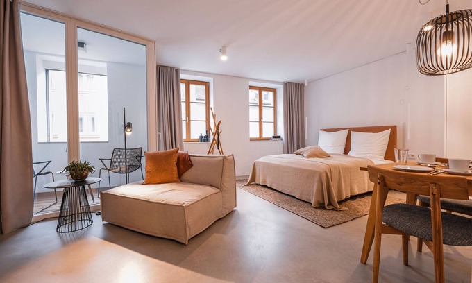 Ueberlingen Apartment | Apartment '2 persons' with covered loggia on the 2nd floor close to the lake