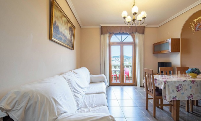 Cangas Apartment | 'Apartment 21 Penthouse' with Sea Views, Shared Pool and Wi-Fi
