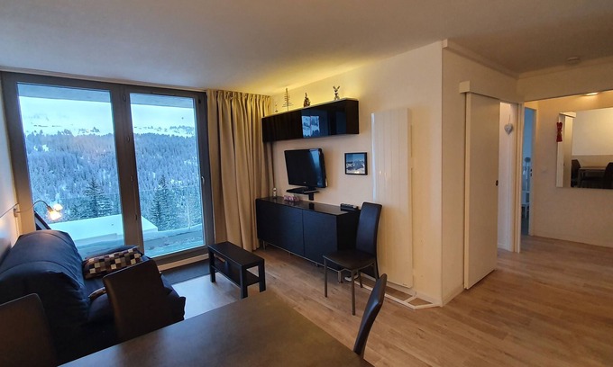 Flaine Apartment | Apartment 3 rooms comfort for 6/7 people, close to shops and ski slopes