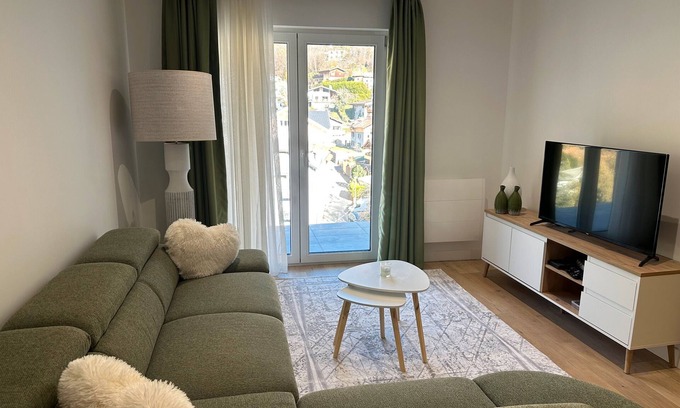 Brides-les-Bains Apartment | Apartment '303' with Shared Garden, Balcony and Wi-Fi