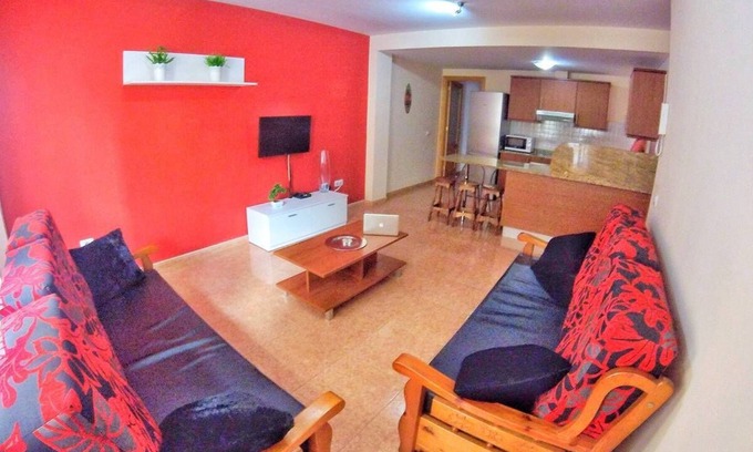 Telde House | Apartment + 8 People + Wifi50Mb