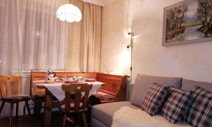 Flachau Apartment | Apartment A (1-2 persons/1 bedroom, 1 WC) - Apartments Rupertihaus