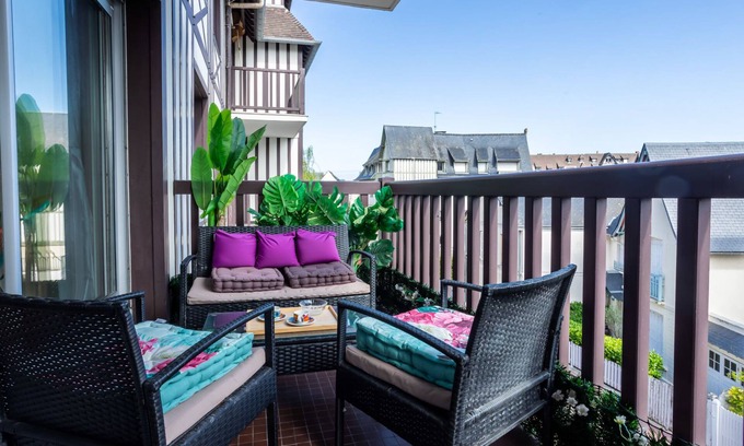 Deauville City Centre Apartment | Apartment Ascot by Interhome
