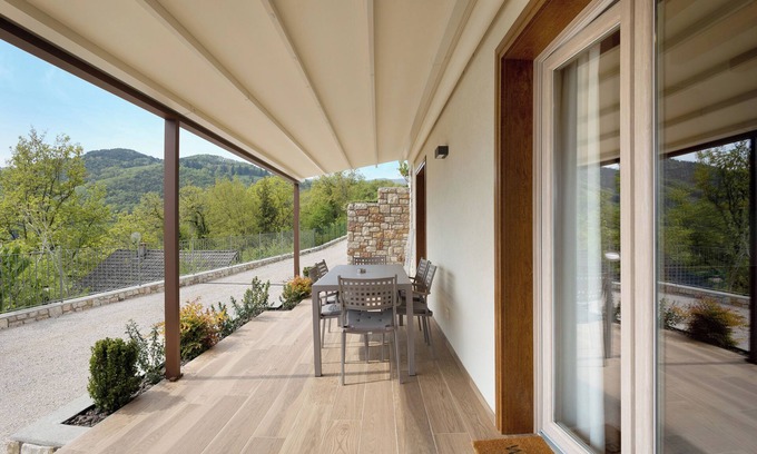 Tremosine Apartment | Apartment 'Agriturismo Hegemone Panorama' with Mountain View, Shared Terrace and Wi-Fi