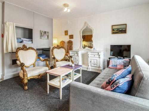Tønder Municipality Apartment | Apartment Ahvo - 22km from the sea by Interhome