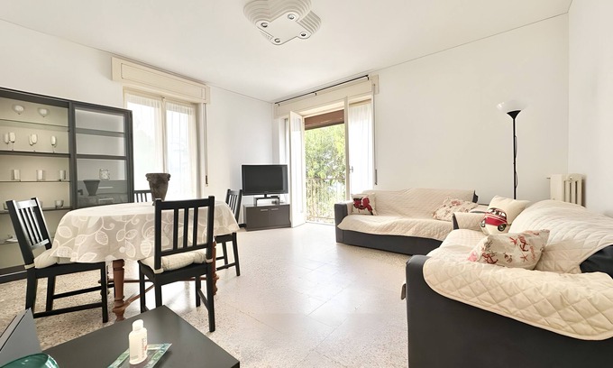 Sanremo Apartment | Apartment 'Alice' with Sea View, Balcony and Wi-Fi