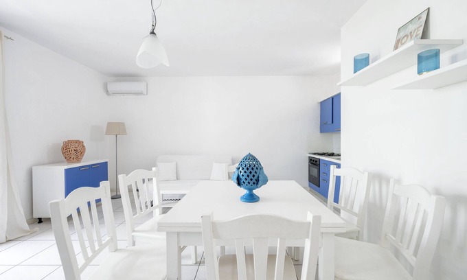 Otranto Apartment | Apartment 'Apt 5' with Shared Terrace, Wi-Fi and Air Conditioning