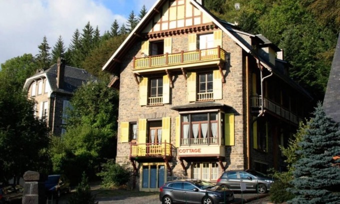 Mont-Dore Apartment | Apartment 'Apt Capacité 2 À 5 Personnes' with Mountain View and Balcony