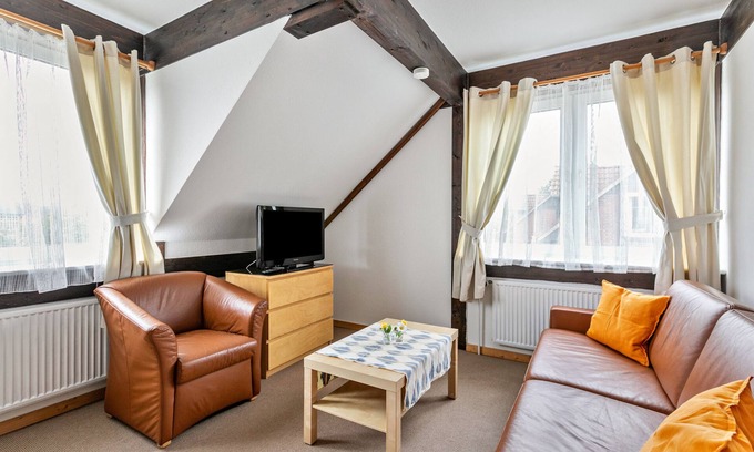 Ostersiel Apartment | Apartment 'Atlanta Pur 212' with Shared Terrace, Private Garden and Wi-Fi