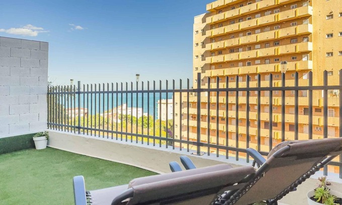 Torreblanca Apartment | Apartment 'Beach View Challenge' with Sea View, Wi-Fi and Air Conditioning