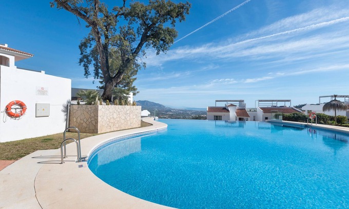 Ojen Apartment | Apartment 'Bella Vista' with Sea View, Wi-Fi and Air Conditioning