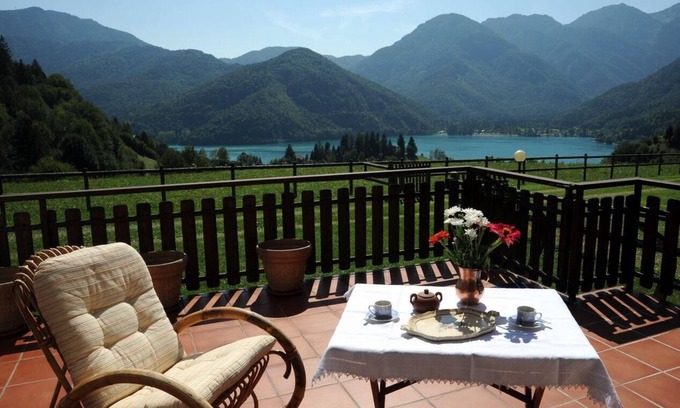 Mezzolago Apartment | APARTMENT BELLAVISTA