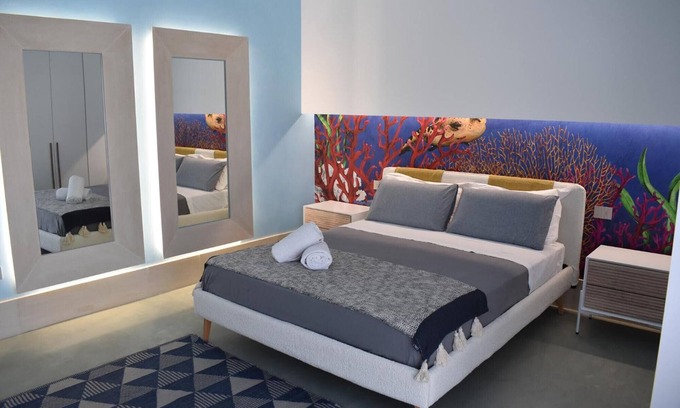 Otranto Apartment | Apartment 'Bianco Mare Delfino' with Balcony, Wi-Fi and Air Conditioning