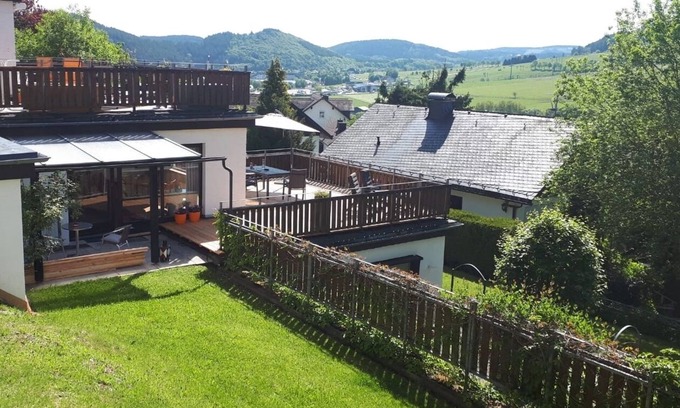 Ortsmitte Apartment | Apartment "Blickfang-Willingen"* with dream panorama (ski lift only 200m)