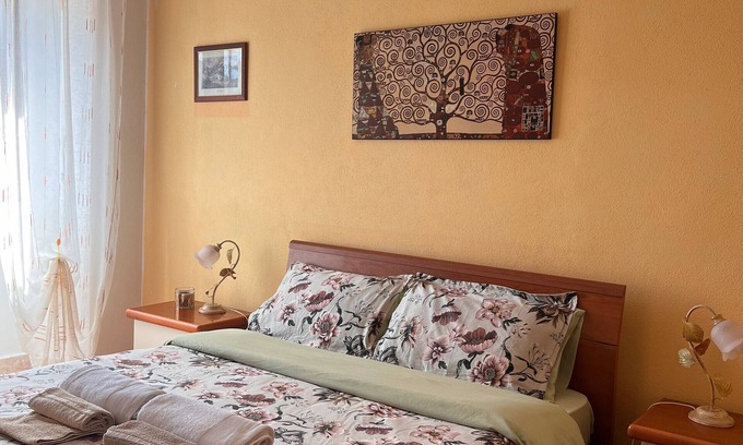 Sassari Apartment | Apartment 'Cappuccini' with Wi-Fi and Air Conditioning