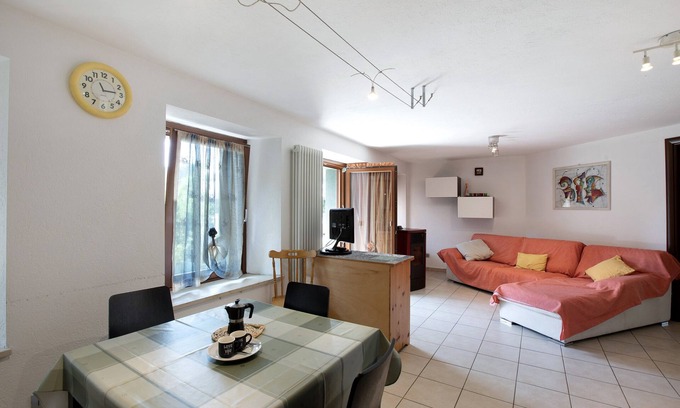 Doues Apartment | Apartment 'Casa Elisa' with Mountain View, Balcony and Wi-Fi