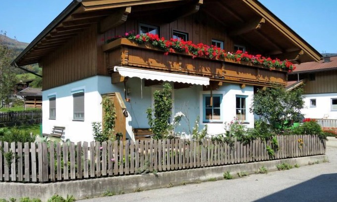 Walchen Apartment | Apartment Dürlinger (PID195) in Kaprun - 4 persons, 2 bedrooms