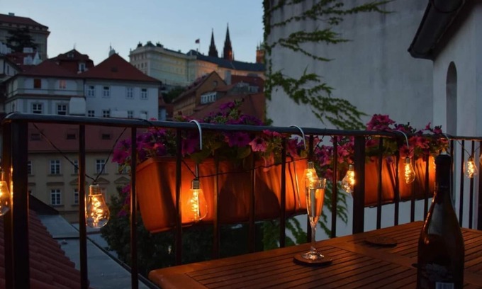 Mala Strana Apartment | Apartment DeLuxe Terrace - Unparalleled Views of Prague Castle