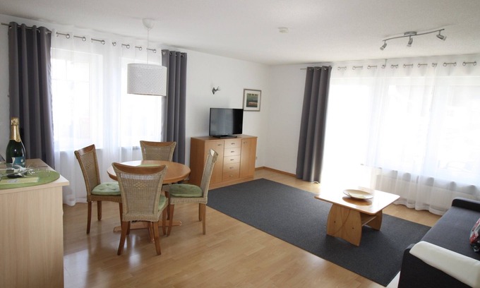 Unteruhldingen Apartment | Apartment no. 3 with balcony